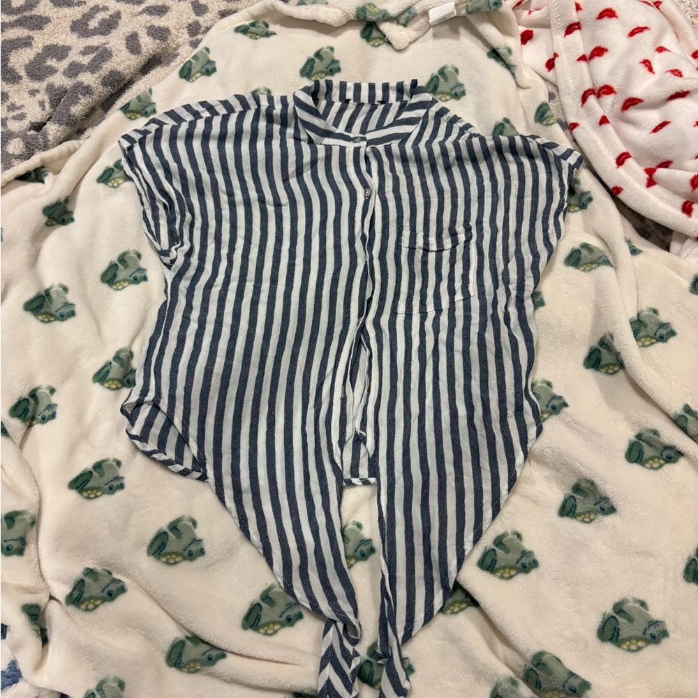 Navy and white striped short sleeve top with a cute tie detail